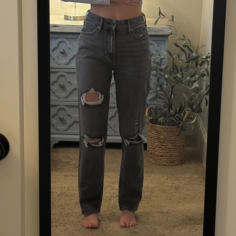 PacSun Distressed Charcoal Women's mom Straight Leg Jeans